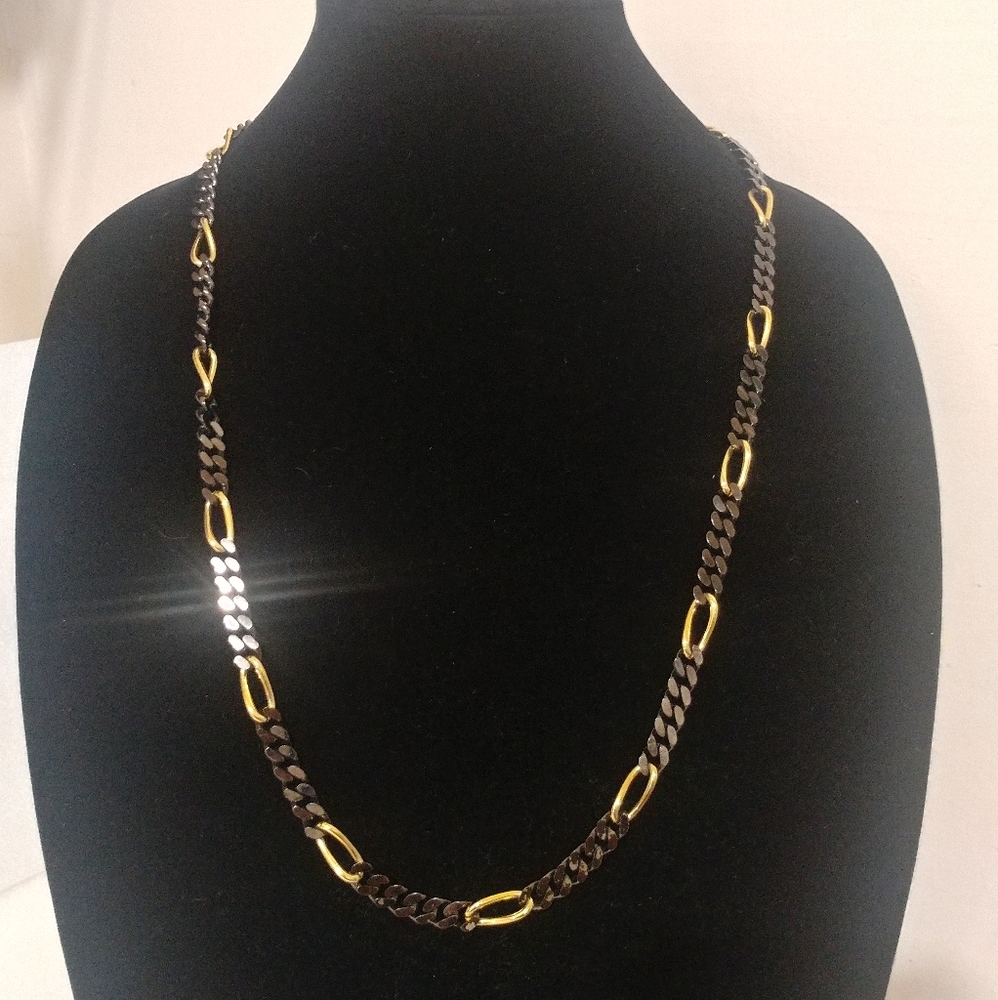 Monet black and gold tone Figaro chain necklace